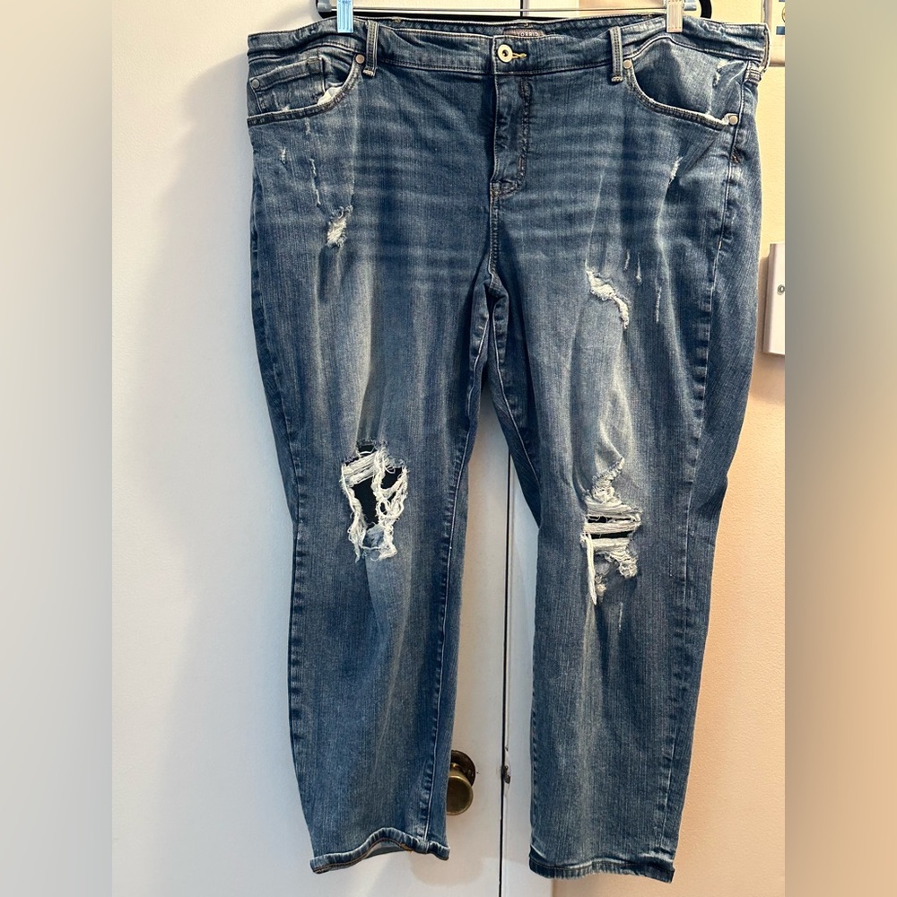 Torrid distressed jeans